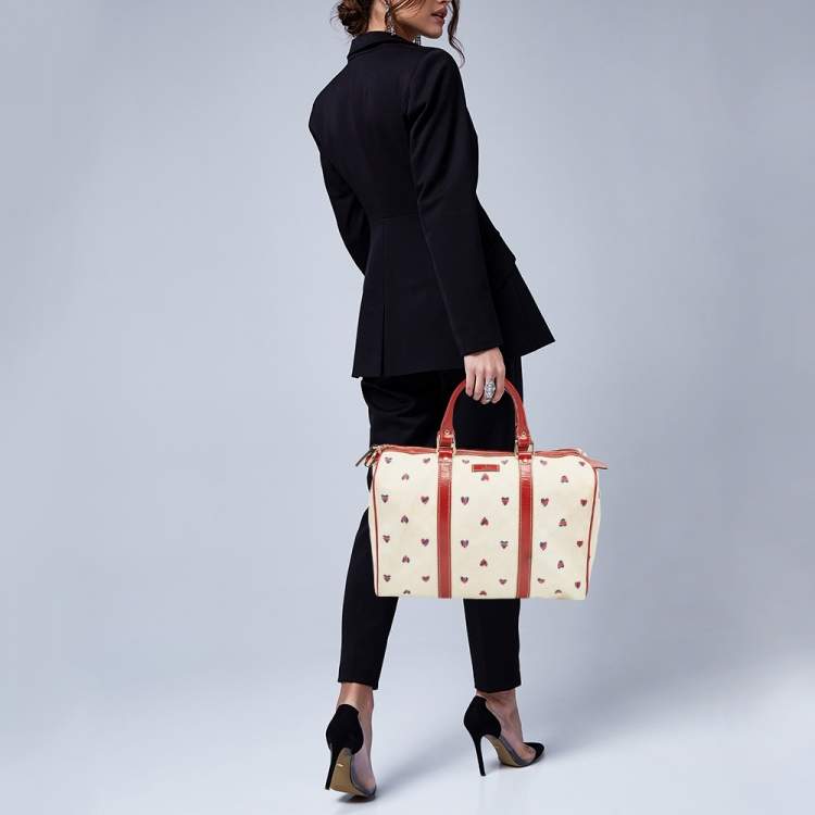Pre Owned Gucci Red/White Heart Print GG Canvas and Leather Joy Boston Bag 