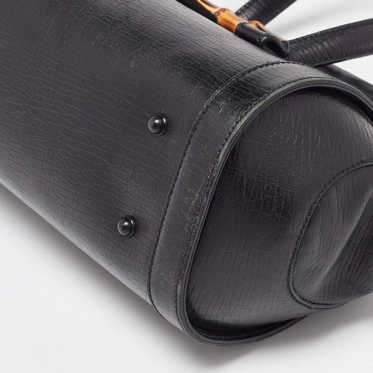 Pre Owned Gucci Black Leather Bamboo Bullet Bag