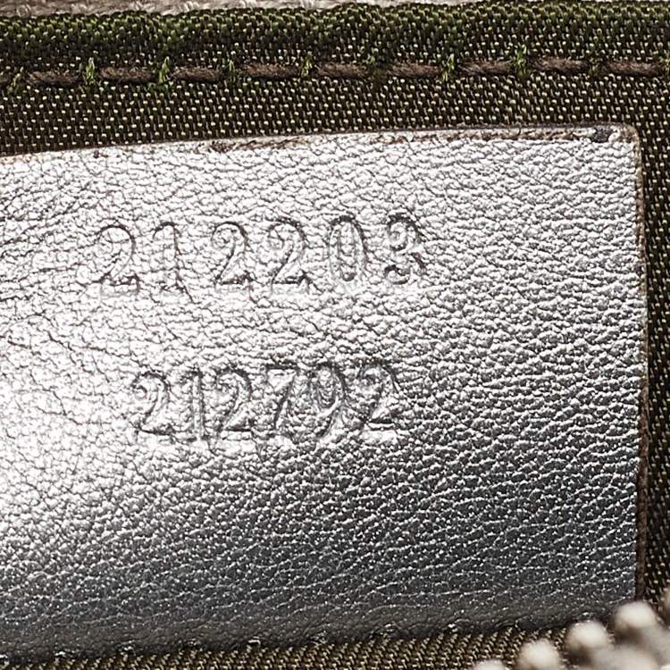 Pre Owned Gucci Silver Guccissima Leather Interlocking G Wristlet Pouch