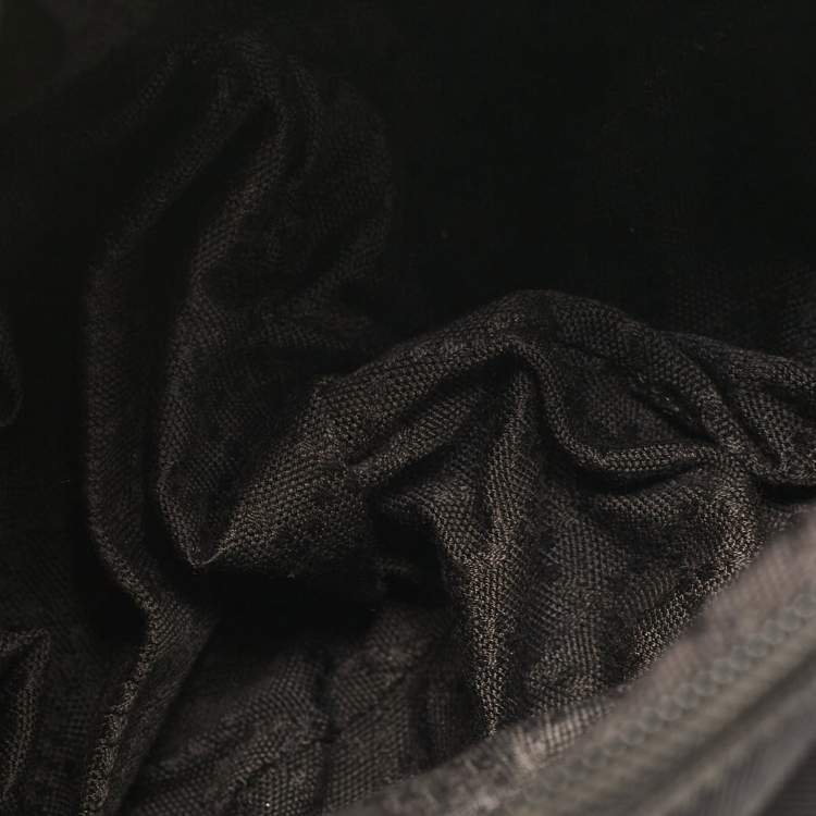 مملوكة مسبقًا Gucci Black Nylon and Patent Leather Bamboo Hobo