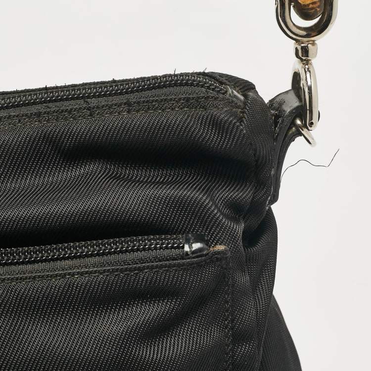 مملوكة مسبقًا Gucci Black Nylon and Patent Leather Bamboo Hobo