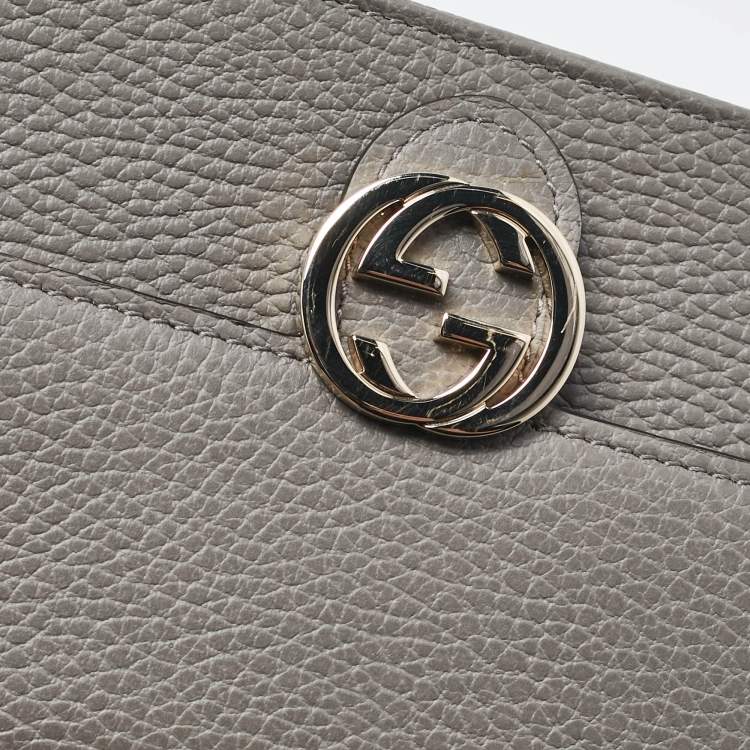 Pre Owned Gucci Grey Leather Leather Interlocking G Wallet On Chain