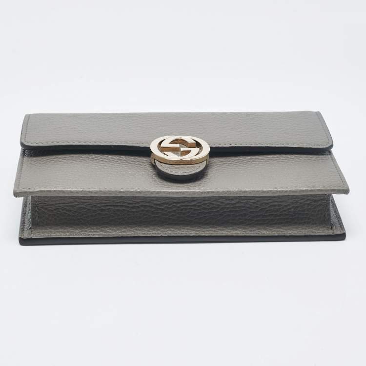 Pre Owned Gucci Grey Leather Leather Interlocking G Wallet On Chain