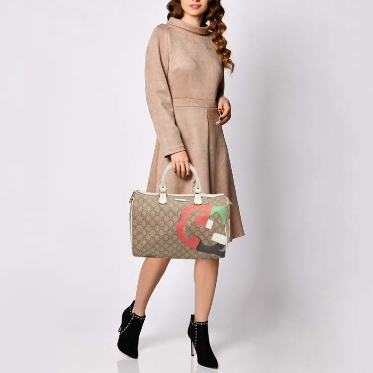 Pre Owned Gucci White/Beige GG Supreme Canvas Medium Italian GG Flap Boston Bag 