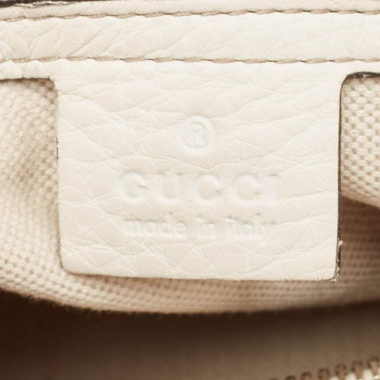 مملوكة مسبقًا Gucci Off White Canvas and Leather Medium Web Boston Bag