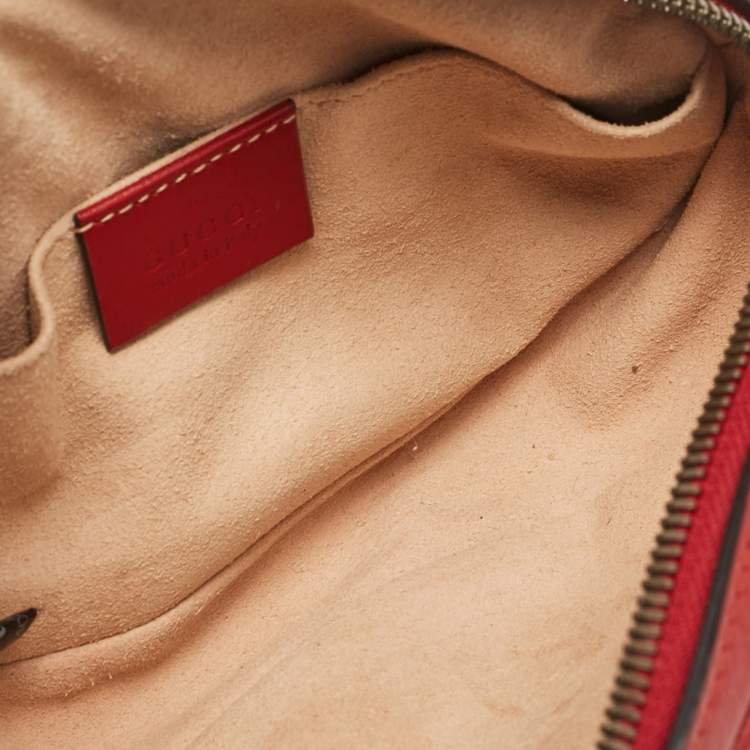 Pre Owned Gucci Red Matelassé Leather Mini GG Marmont Belt Bag