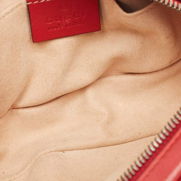 Pre Owned Gucci Red Matelassé Leather Mini GG Marmont Belt Bag
