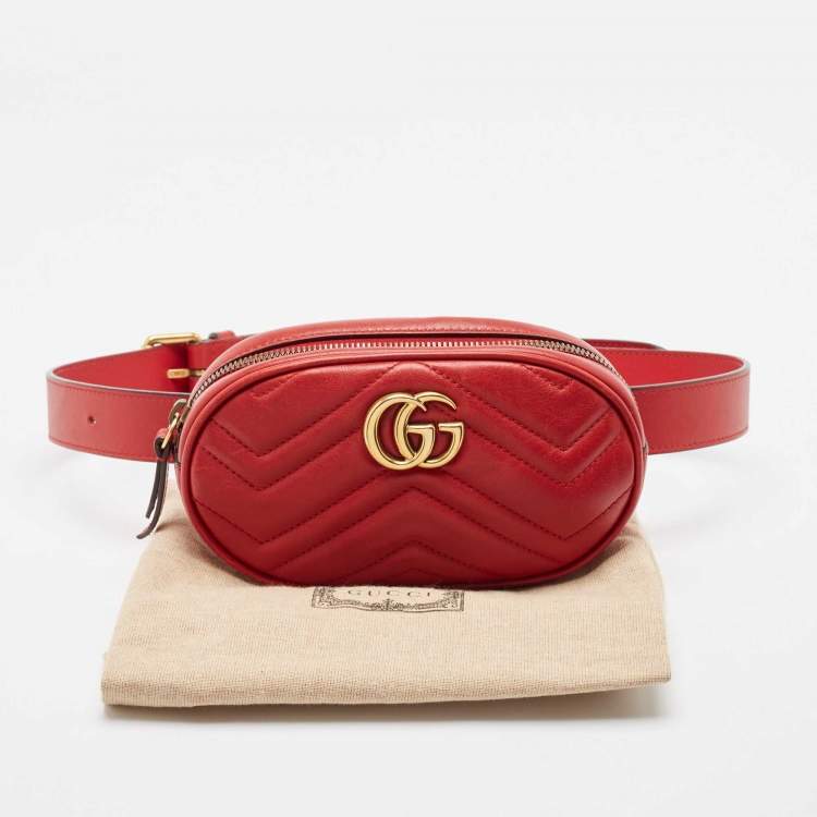 Pre Owned Gucci Red Matelassé Leather Mini GG Marmont Belt Bag