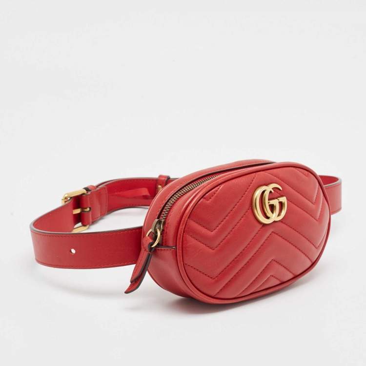 Pre Owned Gucci Red Matelassé Leather Mini GG Marmont Belt Bag