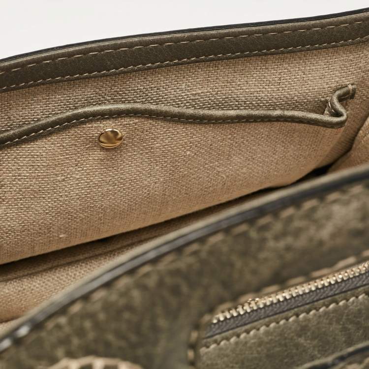 Pre Owned Gucci Grey Leather Medium New Bamboo Top Handle Bag