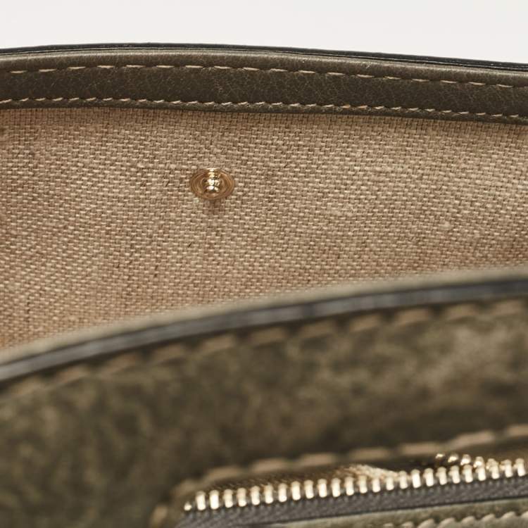 Pre Owned Gucci Grey Leather Medium New Bamboo Top Handle Bag