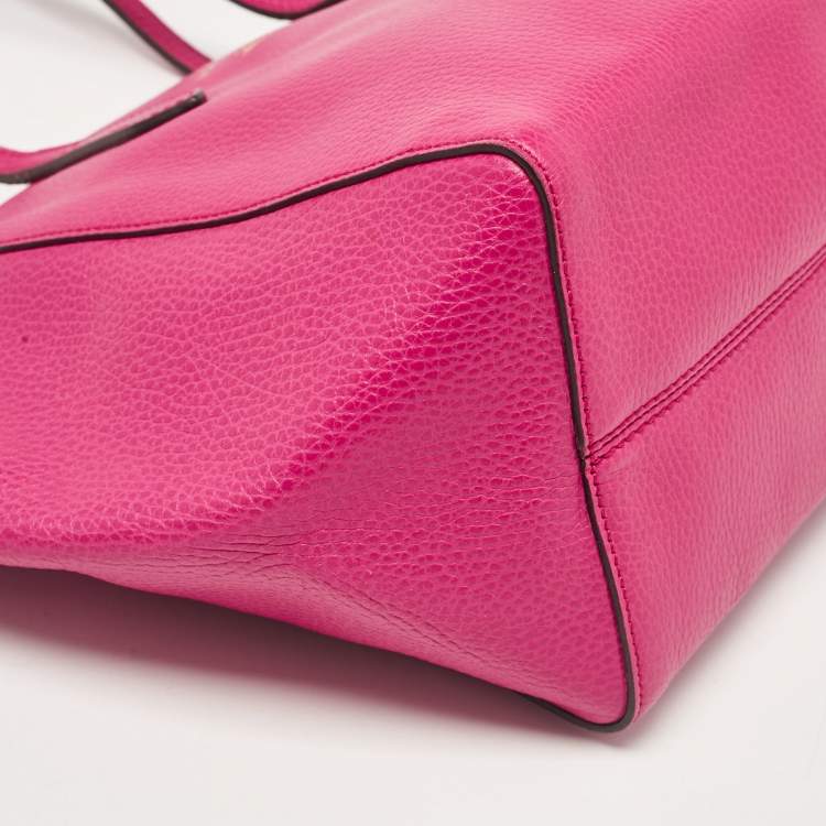 مملوكة مسبقًا Gucci Fuchsia Leather Small Swing Tote