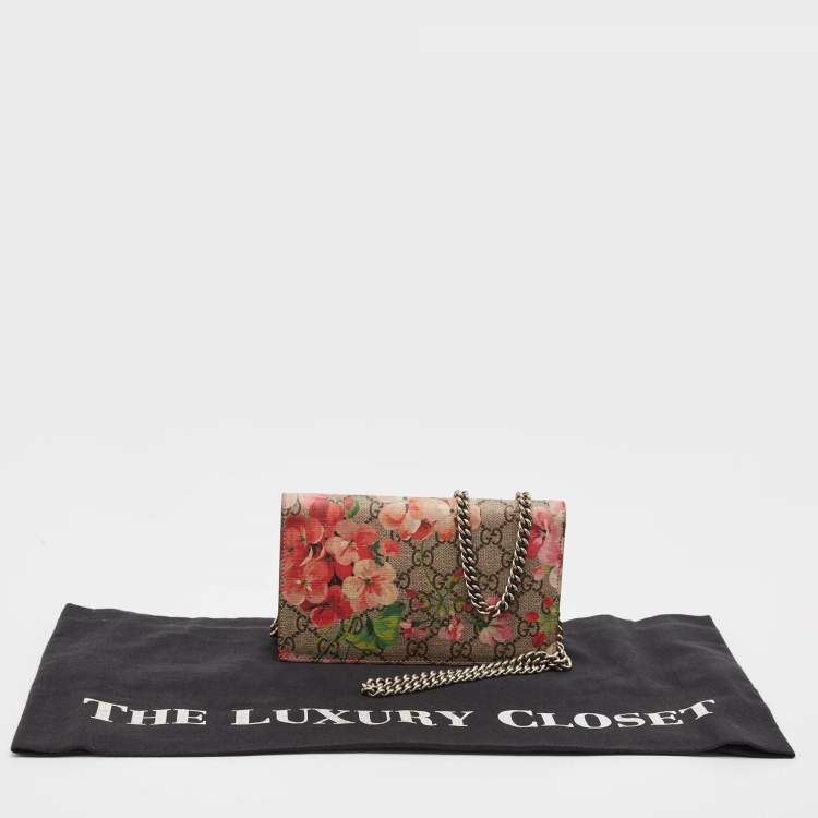 مملوكة مس�بقًا Gucci Multicolor Blooms Print GG Supreme Canvas Wallet on Chain