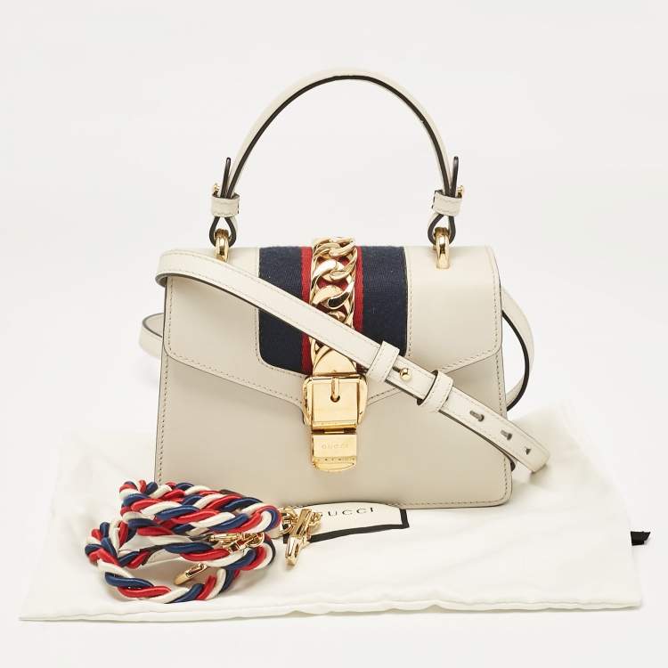 Pre Owned Gucci Off White Leather Mini Sylvie Top Handle Bag
