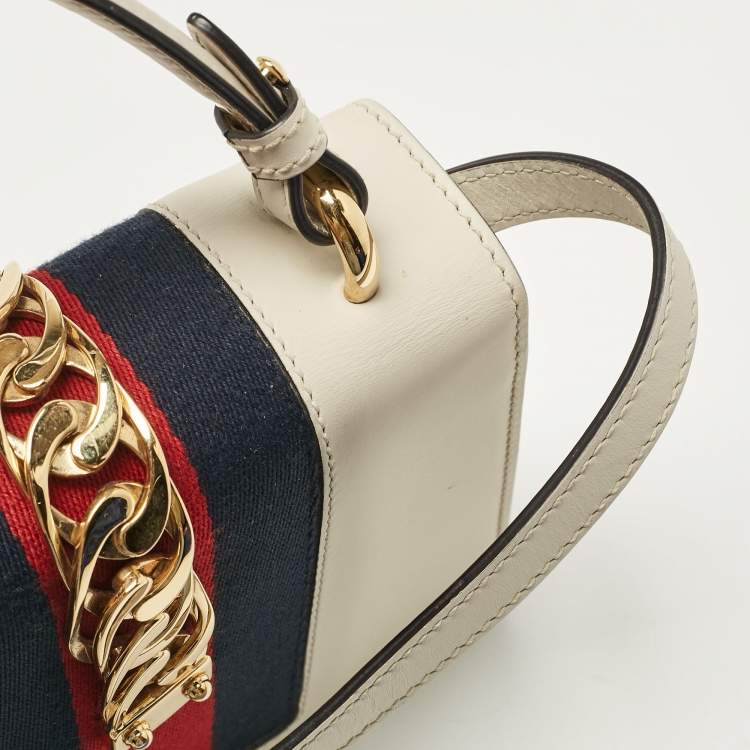 Pre Owned Gucci Off White Leather Mini Sylvie Top Handle Bag