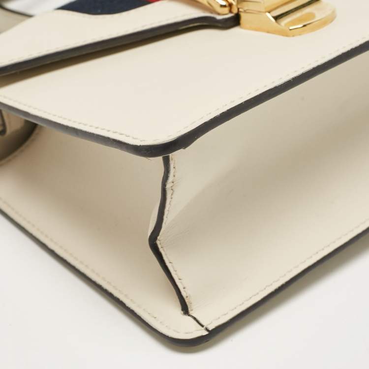 Pre Owned Gucci Off White Leather Mini Sylvie Top Handle Bag