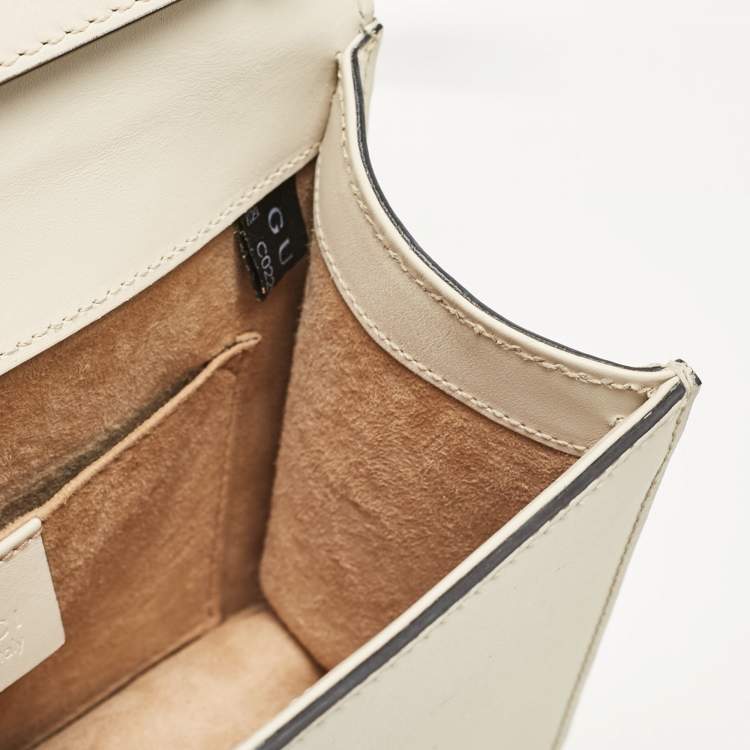 Pre Owned Gucci Off White Leather Mini Sylvie Top Handle Bag