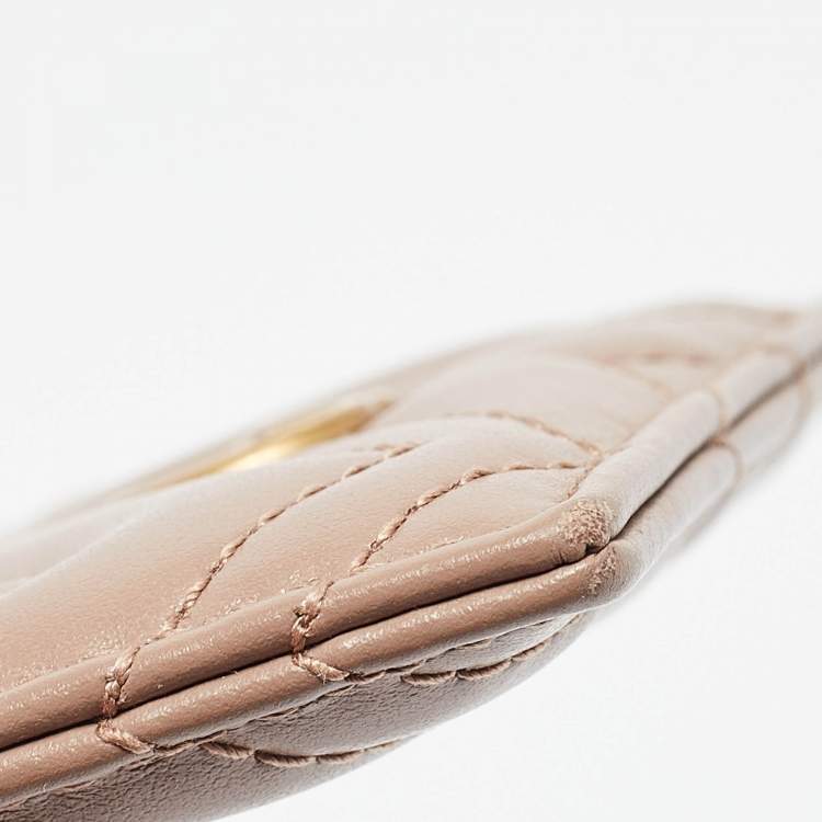 Pre Owned Gucci Beige Matelassé Leather GG Marmont Card Holder