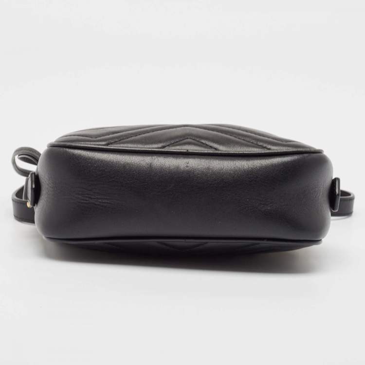 Pre Owned Gucci Black Matelasse Leather Mini GG Marmont Shoulder Bag