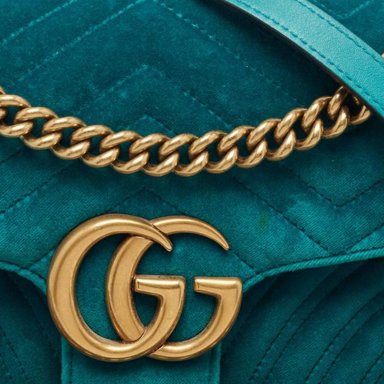 Pre Owned Gucci Green Matelassé Velvet Small GG Marmont Shoulder Bag