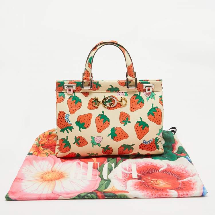 Pre Owned Gucci Multicolor Strawberry Print Leather Medium Zumi Tote