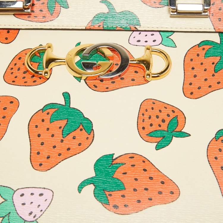 Pre Owned Gucci Multicolor Strawberry Print Leather Medium Zumi Tote