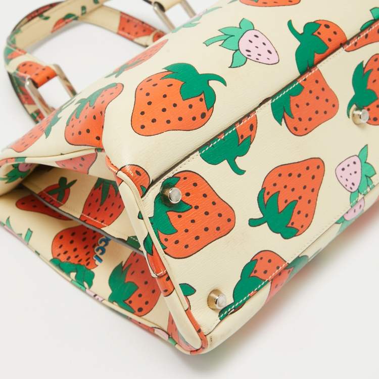 Pre Owned Gucci Multicolor Strawberry Print Leather Medium Zumi Tote