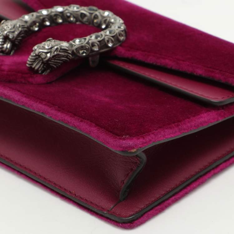 مملوكة مسبقًا Gucci Purple Velvet and Leather Super Mini Dionysus Crossbody Bag