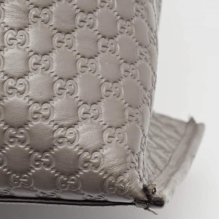 Pre Owned Gucci Grey Microguccissima Leather Front Zip Tote