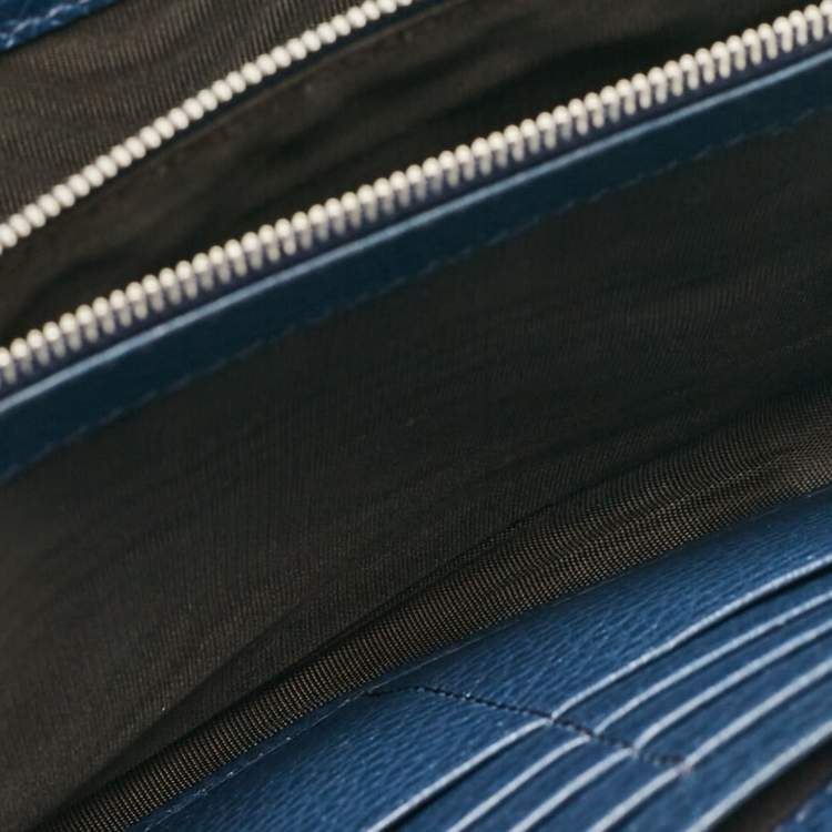 Pre Owned Gucci Dark Blue Leather Mini Dionysus Wallet on Chain 