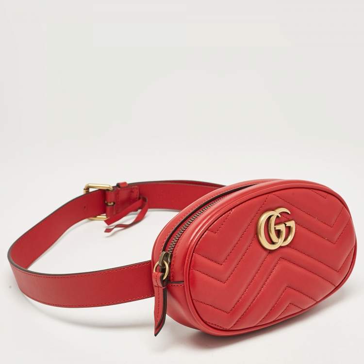 Pre Owned Gucci Red Matelassé Leather Mini GG Marmont Belt Bag