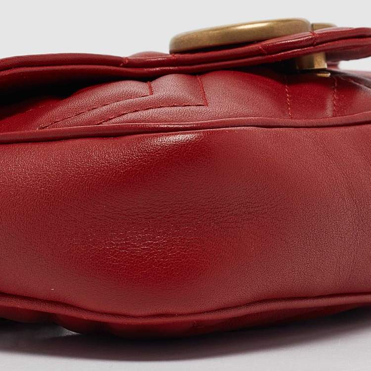 Pre Owned Gucci Red Matelassé Leather Super Mini GG Marmont Bag