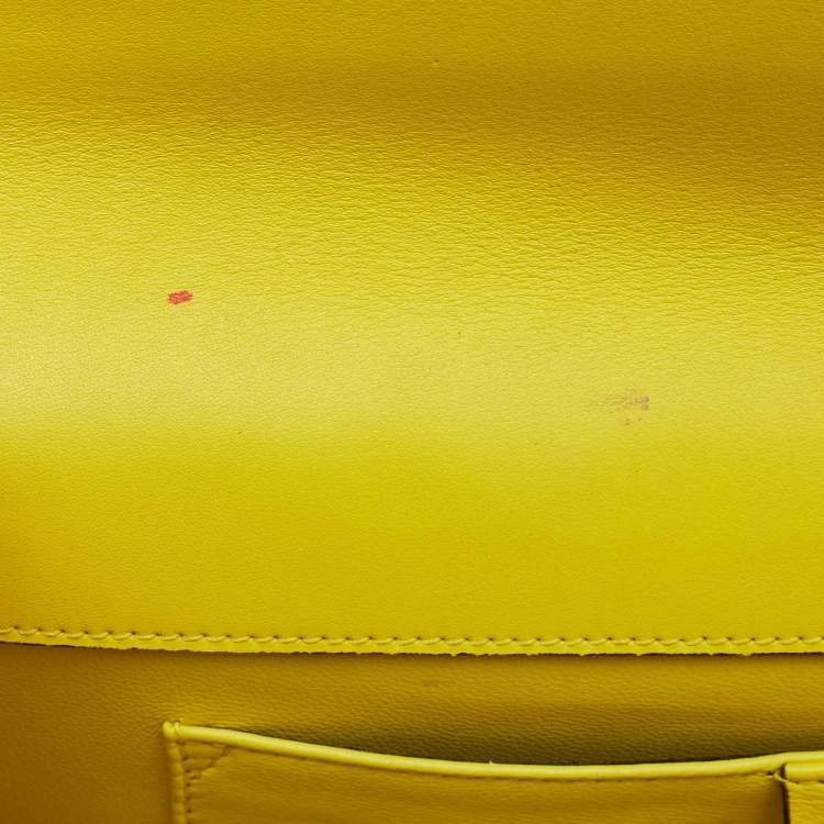مملوكة مسبقًا Gucci Yellow Satin GG Crystals Broadway Clutch