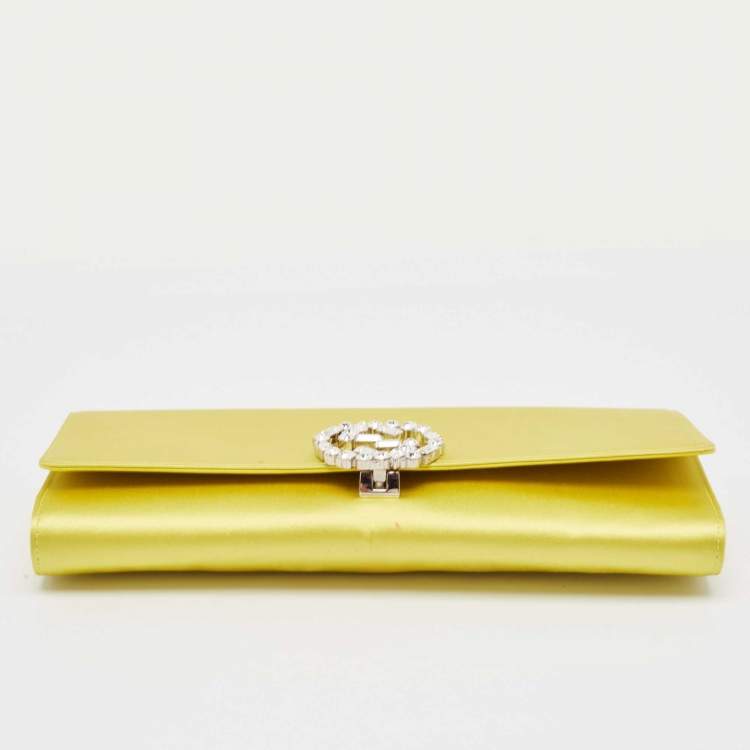 مملوكة مسبقًا Gucci Yellow Satin GG Crystals Broadway Clutch