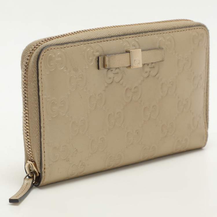 Pre Owned Gucci Gold Guccissima Leather Zip Around Wallet