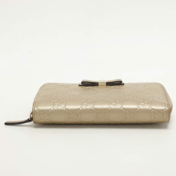 Pre Owned Gucci Gold Guccissima Leather Zip Around Wallet