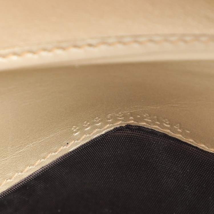 Pre Owned Gucci Gold Guccissima Leather Zip Around Wallet