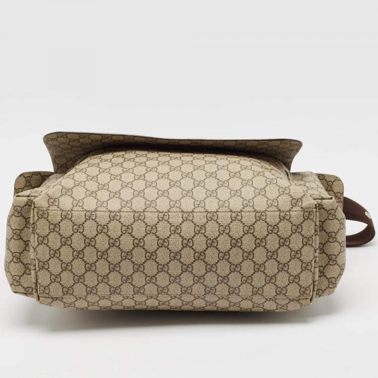 Pre Owned Gucci Beige GG Supreme Canvas Medium Baby Changing Bag