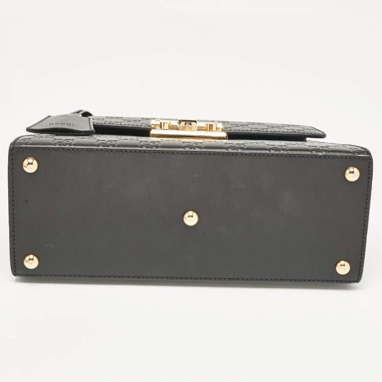 Pre Owned Gucci Black Guccissima Leather Small Padlock Top Handle Bag