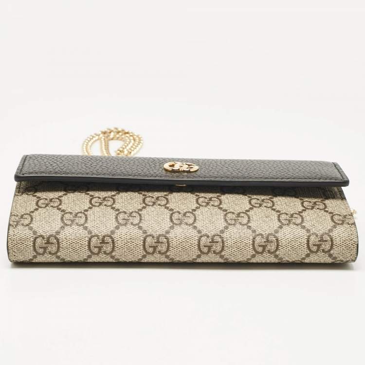 Pre Owned Gucci Beige/Black GG Supreme Canvas and Leather Wallet On Chain