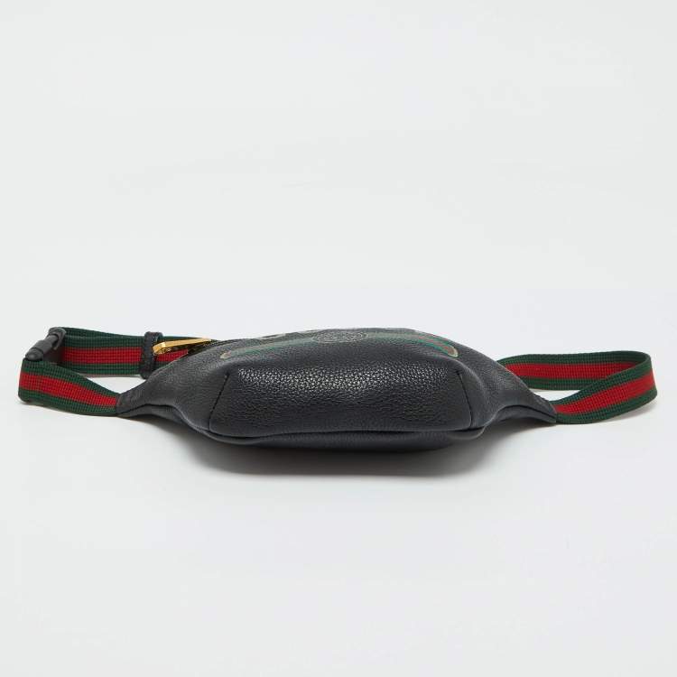 Pre Owned Gucci Black Leather Vintage Logo Web Belt Bag