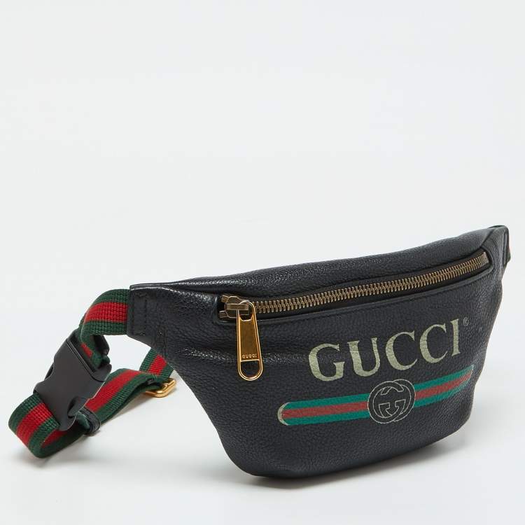 Pre Owned Gucci Black Leather Vintage Logo Web Belt Bag