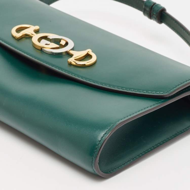 Pre Owned Gucci Green Leather Zumi Top Handle Bag
