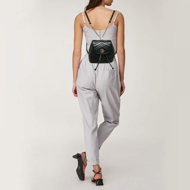 Pre Owned Gucci Black Matelassé Leather GG Marmont Drawstring Backpack