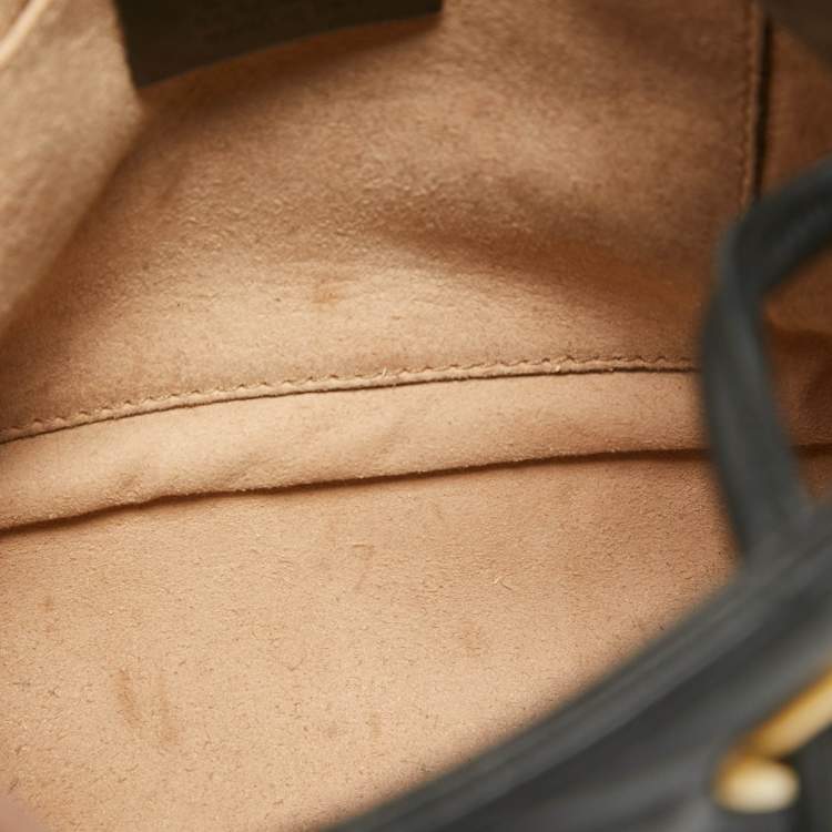 Pre Owned Gucci Black Matelassé Leather GG Marmont Drawstring Backpack