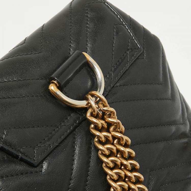 Pre Owned Gucci Black Matelassé Leather GG Marmont Drawstring Backpack