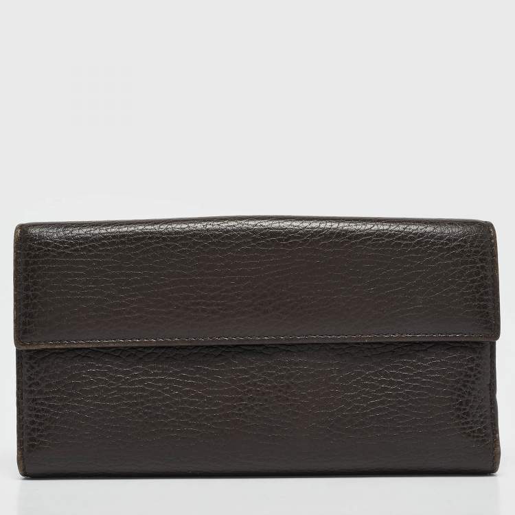 مملوك�ة مسبقًا Gucci Brown Leather Signoria Continental Wallet