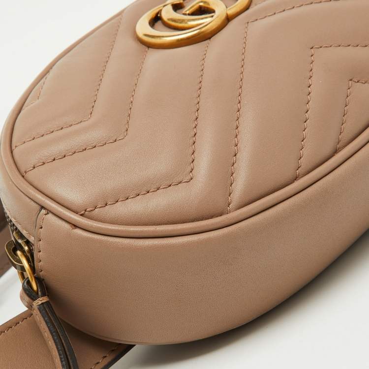 Pre Owned Gucci Beige Matelasse Leather GG Marmont Belt Bag