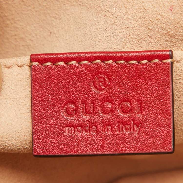 Pre Owned Gucci Red Matelassé Leather GG Marmont Belt Bag