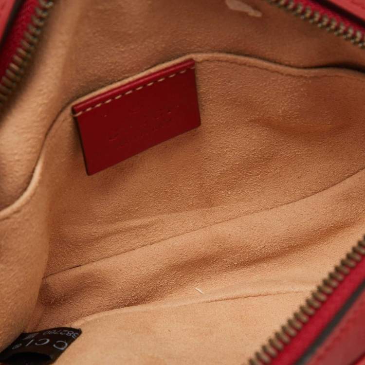 Pre Owned Gucci Red Matelasse Leather GG Marmont Belt Bag